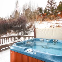 Peak Property Management Inc - Mountaineer Hot Tub