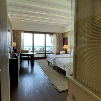 Shangri-La's Boracay Resort and Spa - Resorts Near Me - Malay, AKL