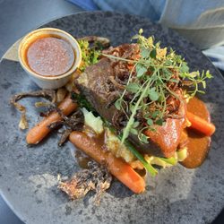 Egon - Long braised brisket