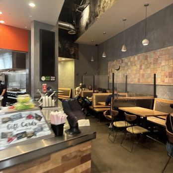 Cancun Juice - Seating - Mexican Near Me - Santa Ana, California Cancun Juice - Seating - Mexican Near Me - Santa Ana, California