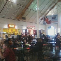 Food Court