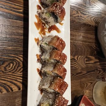 Chobop - Dragon roll - Sushi Bars Near Me - Costa Mesa, California