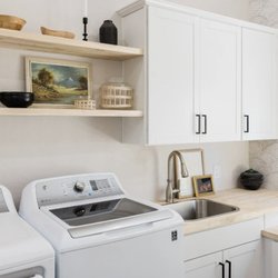 American Appliance Repair - American Appliance Repair
Precision Home Appliance Repairs
Call or Text 361-673-0937
Corpus Christi and surrounding areas!