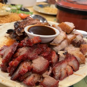 Din Ho Chinese BBQ - Three Meat Plate - Barbeque Near Me - Austin, Texas Din Ho Chinese BBQ - Three Meat Plate - Barbeque Near Me - Austin, Texas