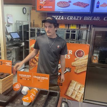 Little Caesars Pizza - Pizza Near Me - Howell, Michigan