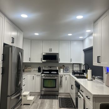 Bud Remodeling - New kitchen - General Contractors Near Me - Lake Forest, California