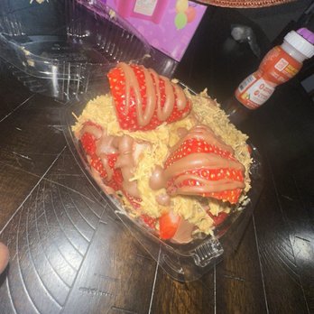 Salcedo Sweets - Dubai chocolate covered strawberries (I ate two of the strawberries that were on top before taking this picture) lol - Desserts Near Me Salcedo Sweets - Dubai chocolate covered strawberries (I ate two of the strawberries that were on top before taking this picture) lol - Desserts Near Me