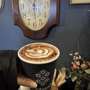 Oldhand - Mocha with oat milk - Coffee & Tea Near Me - Abbotsford, British Columbia Oldhand - Mocha with oat milk - Coffee & Tea Near Me - Abbotsford, British Columbia