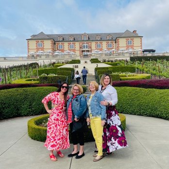 Phenomenal Limos & Wine Tours - Wine Tours Near Me - Napa, California Phenomenal Limos & Wine Tours - Wine Tours Near Me - Napa, California