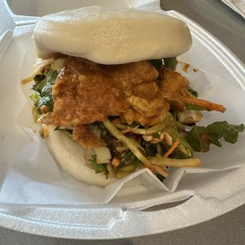 BowlBa Taiwan Eatery - Curry chicken bao - Bubble Tea Near Me - Garfield NJ, New Jersey