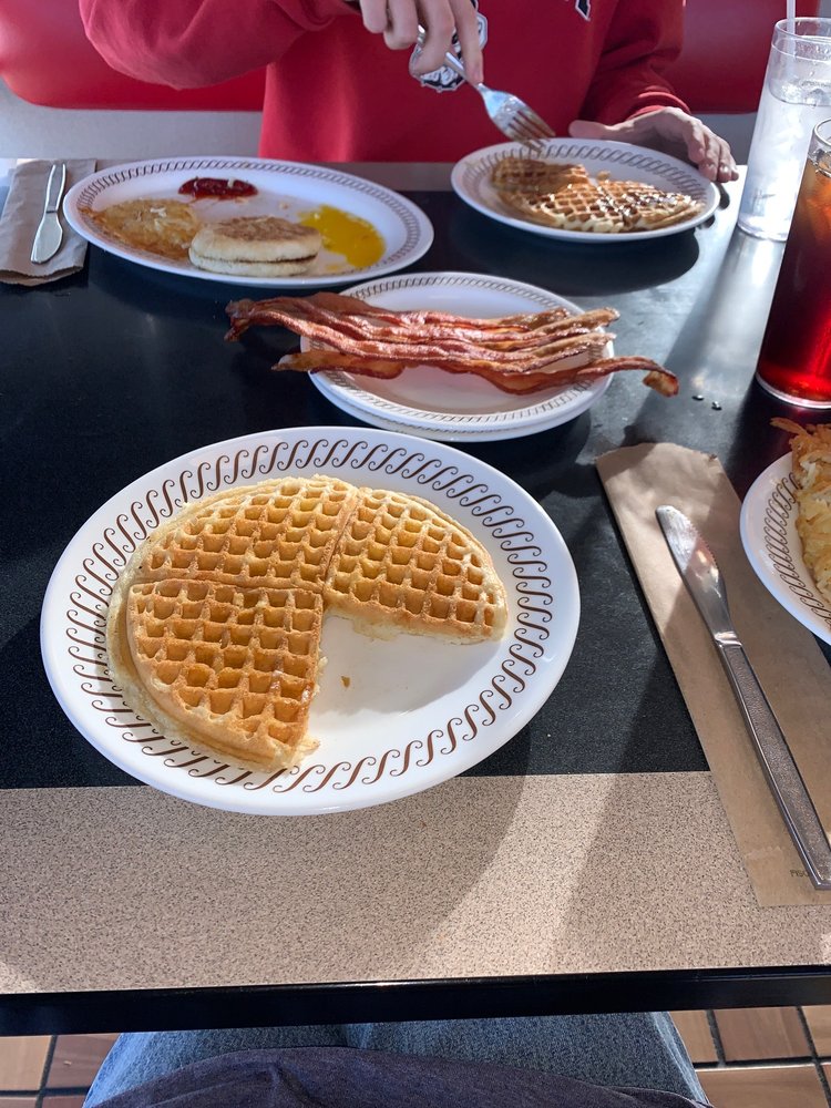 WAFFLE HOUSE Updated August 2024 15 Photos 4881 Atlanta Hwy