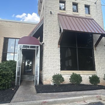 California Dreaming - The to go food area on on the right side of the building. - American Near Me - Greenville, South Carolina