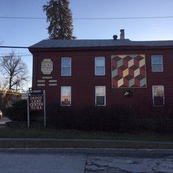 Generations Antiques & Gifts - View heading south on Route 30