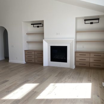 jcraft HOMES - an empty living room - General Contractors Near Me - Herriman, Utah jcraft HOMES - an empty living room - General Contractors Near Me - Herriman, Utah