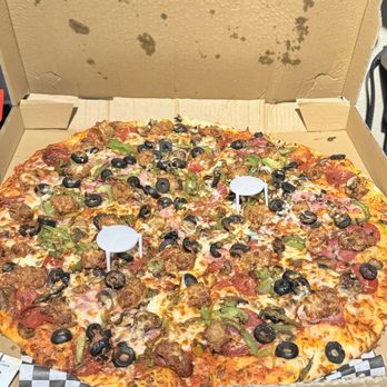 New York Pizza - Combination Specialty Pizza - Pizza Near Me - Hayward, California New York Pizza - Combination Specialty Pizza - Pizza Near Me - Hayward, California