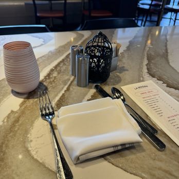La Madre Canyon Grill - Nice setup - Breakfast & Brunch Near Me - Las Vegas, Nevada La Madre Canyon Grill - Nice setup - Breakfast & Brunch Near Me - Las Vegas, Nevada