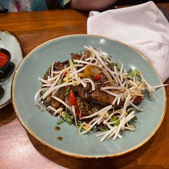 Phillips Seafood - Singapore Black Pepper Steak - Seafood Near Me - Baltimore, Maryland Phillips Seafood - Singapore Black Pepper Steak - Seafood Near Me - Baltimore, Maryland