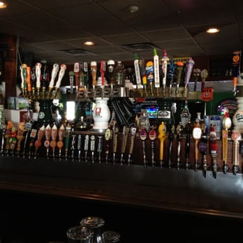 MacGregors Grill & Tap - The taps at the bar - Chicken Wings Near Me - Rochester, New York