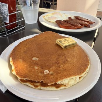 Stacks Pancake House - Eggs & Portuguese Sausage with Pancakes - Breakfast & Brunch Near Me - Irvine, California Stacks Pancake House - Eggs & Portuguese Sausage with Pancakes - Breakfast & Brunch Near Me - Irvine, California