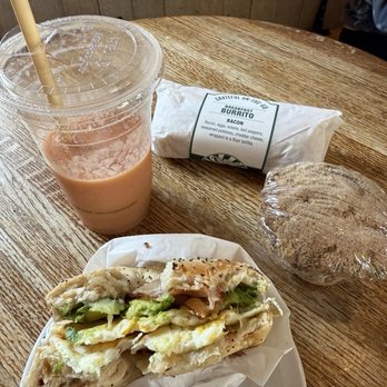 Stellar Brew & Natural Cafe - Premade bacon breakfast burrito, strawberry blonde smoothie, breakfast sandwich with avocado, and a blueberry muffin (50% on day old). - Coffee & Tea Near Me - Mammoth Lakes, California Stellar Brew & Natural Cafe - Premade bacon breakfast burrito, strawberry blonde smoothie, breakfast sandwich with avocado, and a blueberry muffin (50% on day old). - Coffee & Tea Near Me - Mammoth Lakes, California