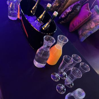 Gipsy Nightclub - Gay Bars Near Me - Paradise, Nevada Gipsy Nightclub - Gay Bars Near Me - Paradise, Nevada