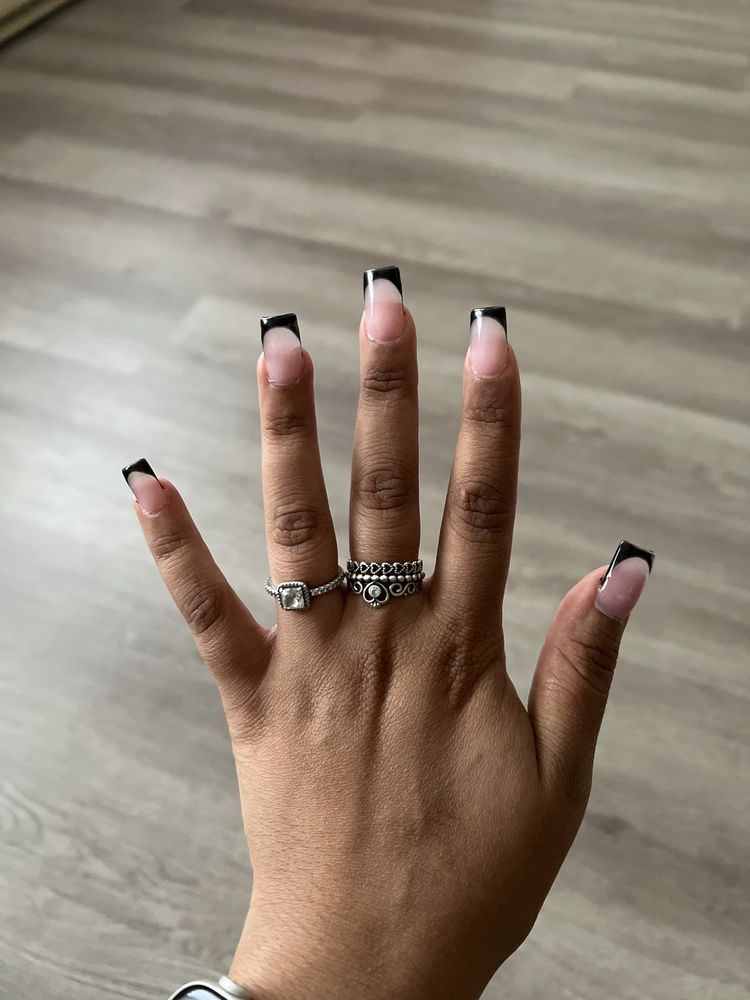 DAVI NAILS Updated July 2024 93 Photos & 19 Reviews 591 Memorial