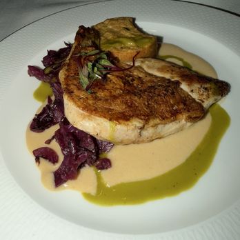Bourbon & Fig - Chicken - Lounges Near Me - Lake Ridge, Virginia