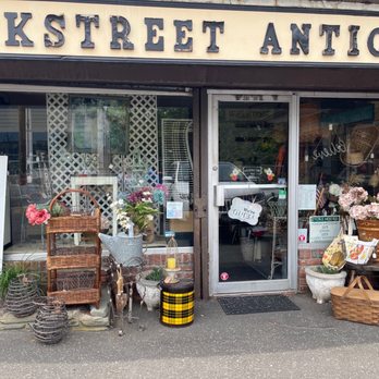 Backstreet Antiques - Front of shop - Antiques Near Me - Huntington, New York Backstreet Antiques - Front of shop - Antiques Near Me - Huntington, New York
