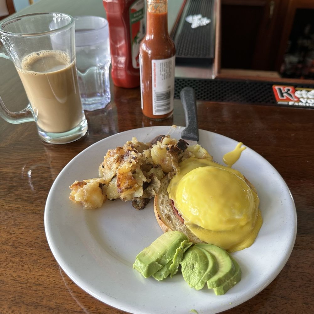 The Greene Lily - 1/2 avocado egg and potatoes - Breakfast & Brunch Near Me - Eureka, California The Greene Lily - 1/2 avocado egg and potatoes - Breakfast & Brunch Near Me - Eureka, California