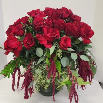 Prestige Floral Studio - Beautiful arrangement! - Florists Near Me - Roselle, Illinois Prestige Floral Studio - Beautiful arrangement! - Florists Near Me - Roselle, Illinois