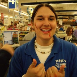 Piggly Wiggly & Pig Stop - "Garsh this place is great to work at! Nevermind gettin' beat in the face!"