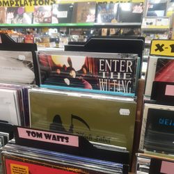 JB Hi-Fi Manukau - Enter the Wu on vinyl.