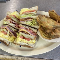 Breakfast club and frid green tomatoes Breakfast club and frid green tomatoes