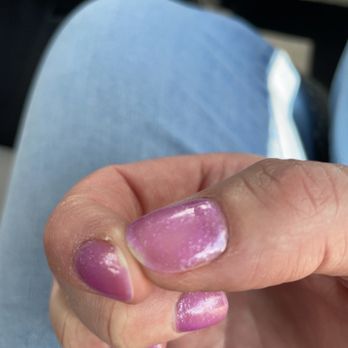 TJ Nails Spa - Chipped 3 day old Gel polish - Nail Salons Near Me - Leander, Texas