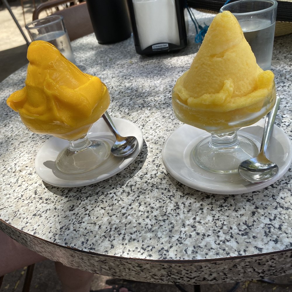 Dulcería y Sorbetería Colón - Mango and peach - Ice Cream & Frozen Yogurt Near Me - Ejido del Centro, YUC