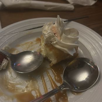 Rams Head Tavern - Fried cheesecake - American Near Me - Annapolis, Maryland