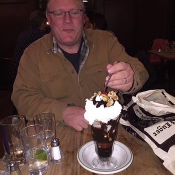 Peter Luger - The sundae! - Steakhouses Near Me - Brooklyn, New York Peter Luger - The sundae! - Steakhouses Near Me - Brooklyn, New York
