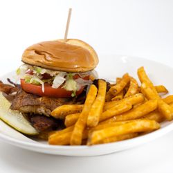 Blackened Mahi BLT