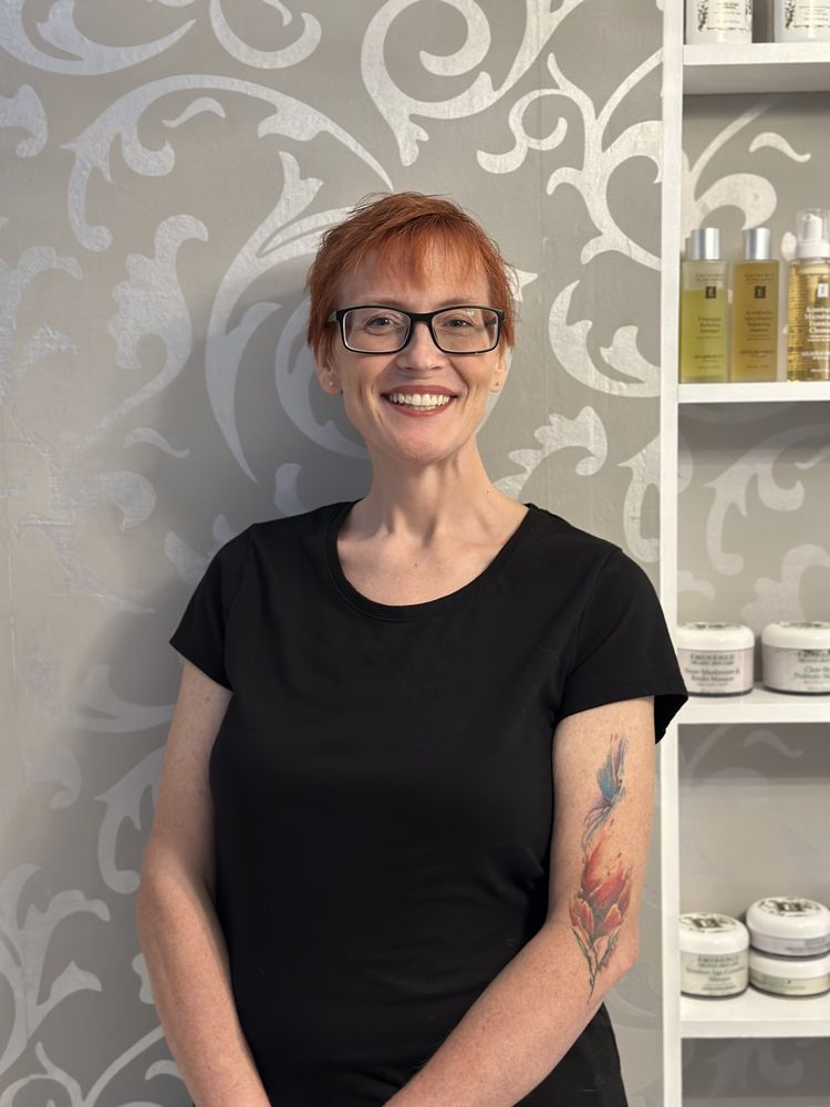 Renewal Massage Therapy Logo