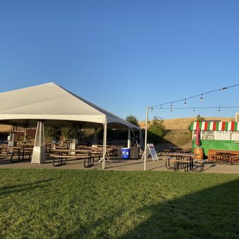 Sensorio - Eating area and food trucks - Art Galleries Near Me - Paso Robles, California