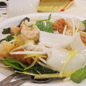Golden City Seafood Restaurant - Seafood noodles - Chinese Near Me - Brooklyn, New York Golden City Seafood Restaurant - Seafood noodles - Chinese Near Me - Brooklyn, New York