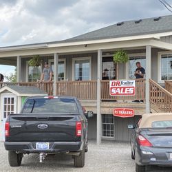 DR Trailer Sales - business office