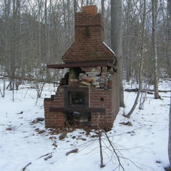 Browning Mill Pond Trail - Old bakery.  Maybe - Hiking Near Me - Exeter, Rhode Island