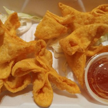 Mekong Asian Bistro - Vegetarian Crab Rangoon (cream cheese, scallions, carrots). - Vietnamese Near Me - Portland, Maine Mekong Asian Bistro - Vegetarian Crab Rangoon (cream cheese, scallions, carrots). - Vietnamese Near Me - Portland, Maine