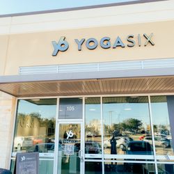 YogaSix - Exterior