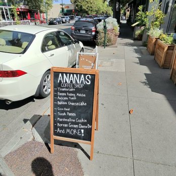 Ananas Coffee - Sign outside - Coffee & Tea Near Me - Walnut Creek, California
