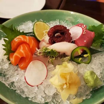 Asea Fusion - Sashimi Lunch - Asian Fusion Near Me - Brooklyn, New York