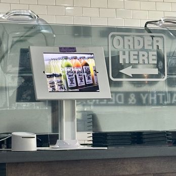 Juice n’ Bowls - Kiosk to order. - Acai Bowls Near Me - West Covina, California