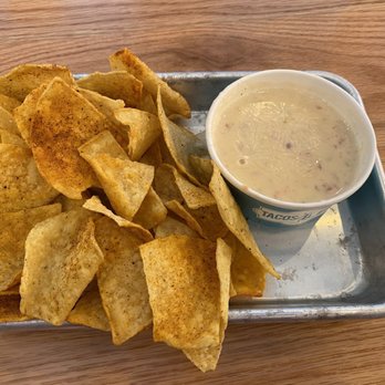 Tacos 4 Life - chips and queso - Tacos Near Me - Ballwin, Missouri