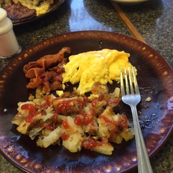 Lucky's Grille - Home fries, scrambled eggs with cheese and bacon. Very good. - American Near Me - Capitol Heights, Maryland Lucky's Grille - Home fries, scrambled eggs with cheese and bacon. Very good. - American Near Me - Capitol Heights, Maryland